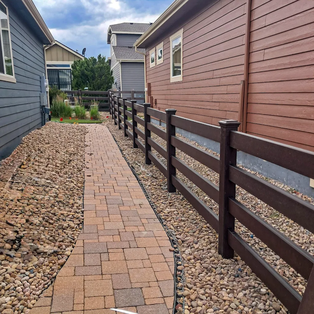Superior Fence & Rail